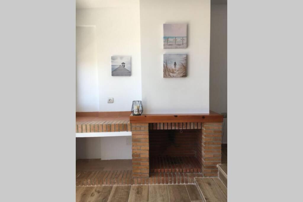 Apartamento A Estrenar En Un Lugar Emblematico 科尼尔-德拉弗龙特拉 外观 照片